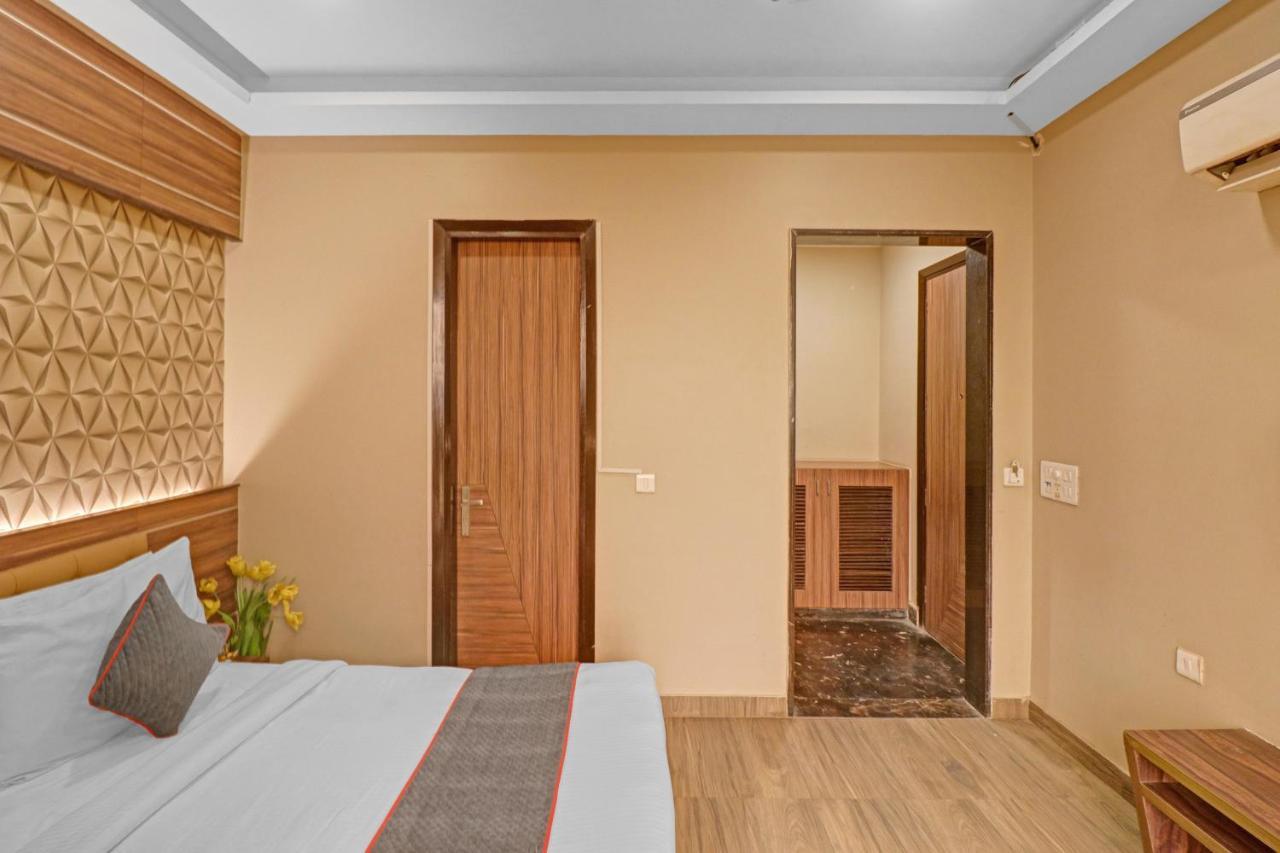 德里 Townhouse 450 Dwarka酒店 外观 照片